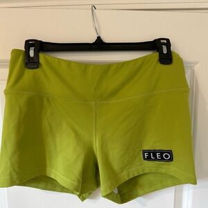 Fleo Women's Lime Green Athletic Shorts size L